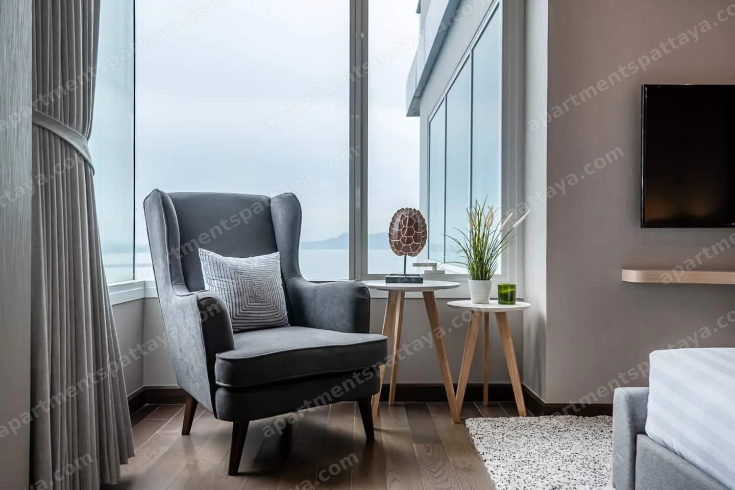 2-bedroom с большим балконом и видом на закат 4