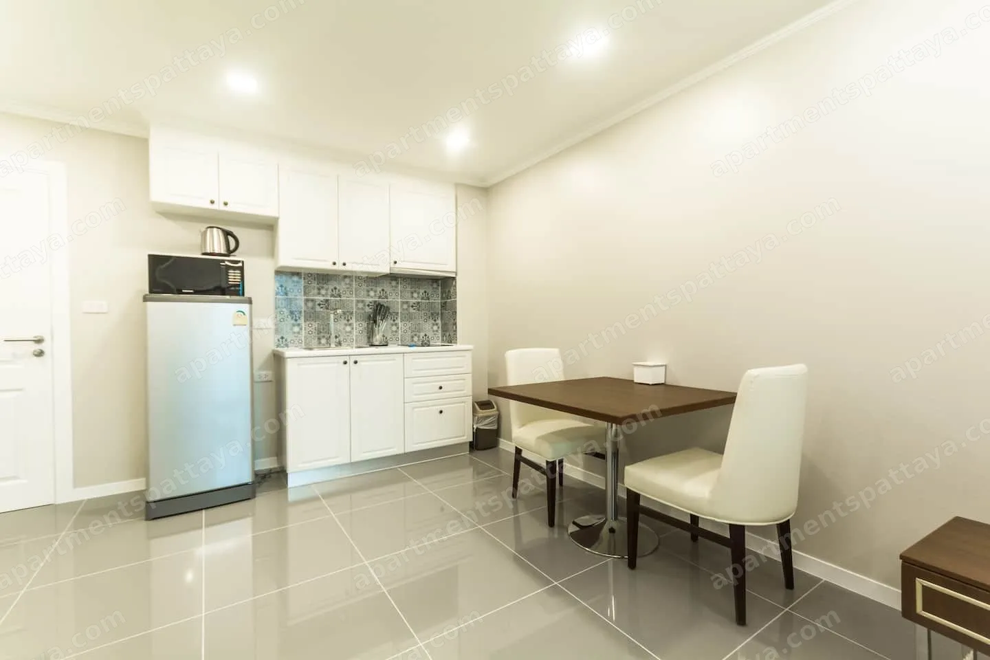 Просторная 1-bedroom квартира в Джомтьене 4